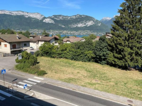 Le SanTiego 100m du lac et 4km du vieil Annecy